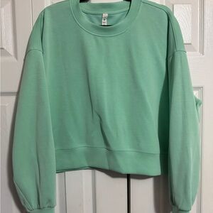 lululemon Perfectly Oversized Cropped Crew *Softstreme | Wild Mint | Size 10